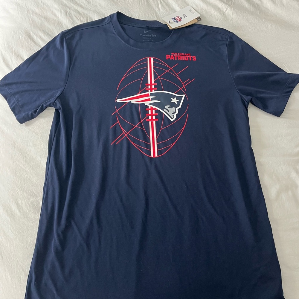 Nike Navy Blue Patriots Graphic Tee